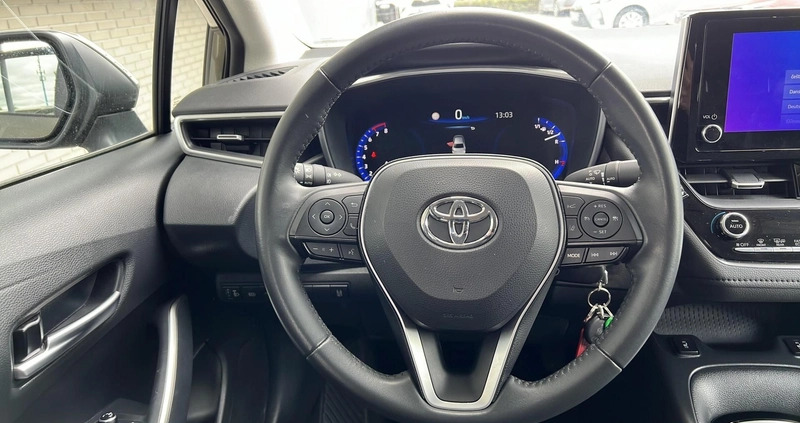 Toyota Corolla cena 94900 przebieg: 16606, rok produkcji 2022 z Łaskarzew małe 154
